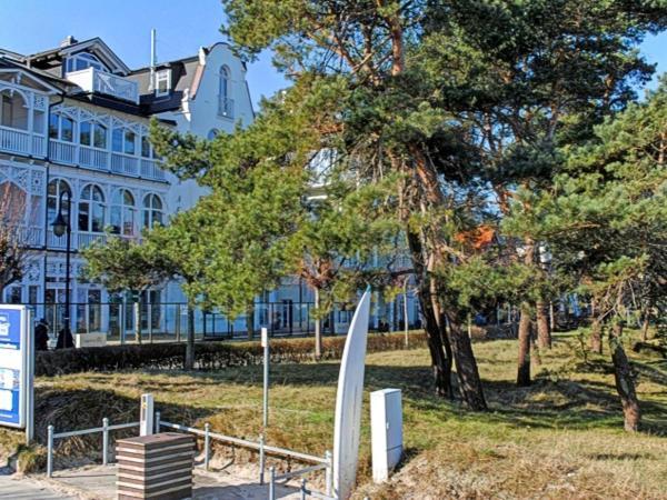 Strandvilla Aegir Mit Ostseeblick ビンツ エクステリア 写真